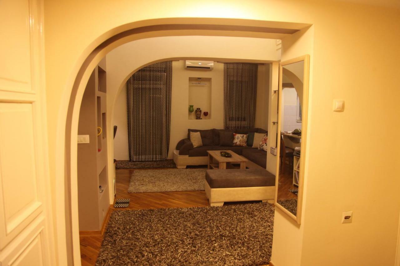 Apartment No 5 Pristina Extérieur photo