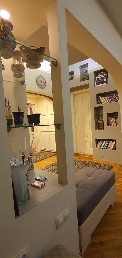 Apartment No 5 Pristina Extérieur photo
