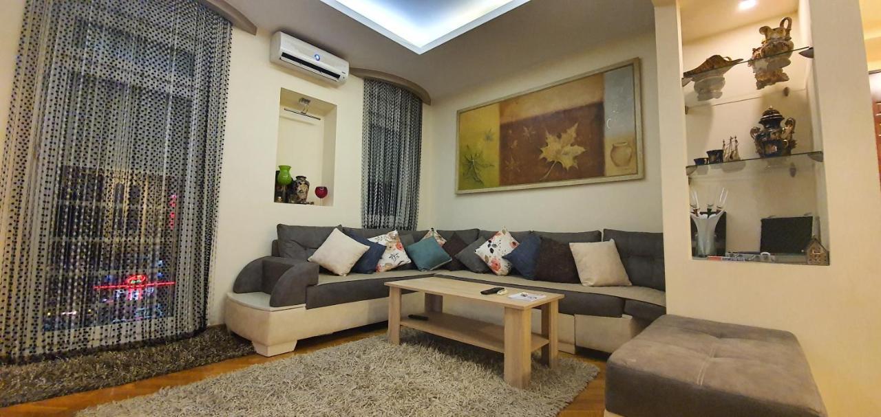 Apartment No 5 Pristina Extérieur photo